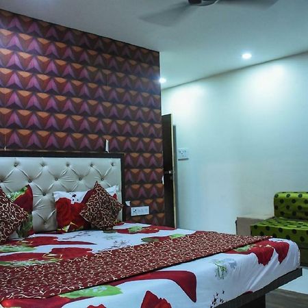 Hotel Dilip Indore Exterior photo